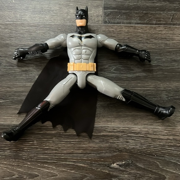 ☘️2/$25☘️ DC comics Batman 12 inch figure. - Picture 12 of 13